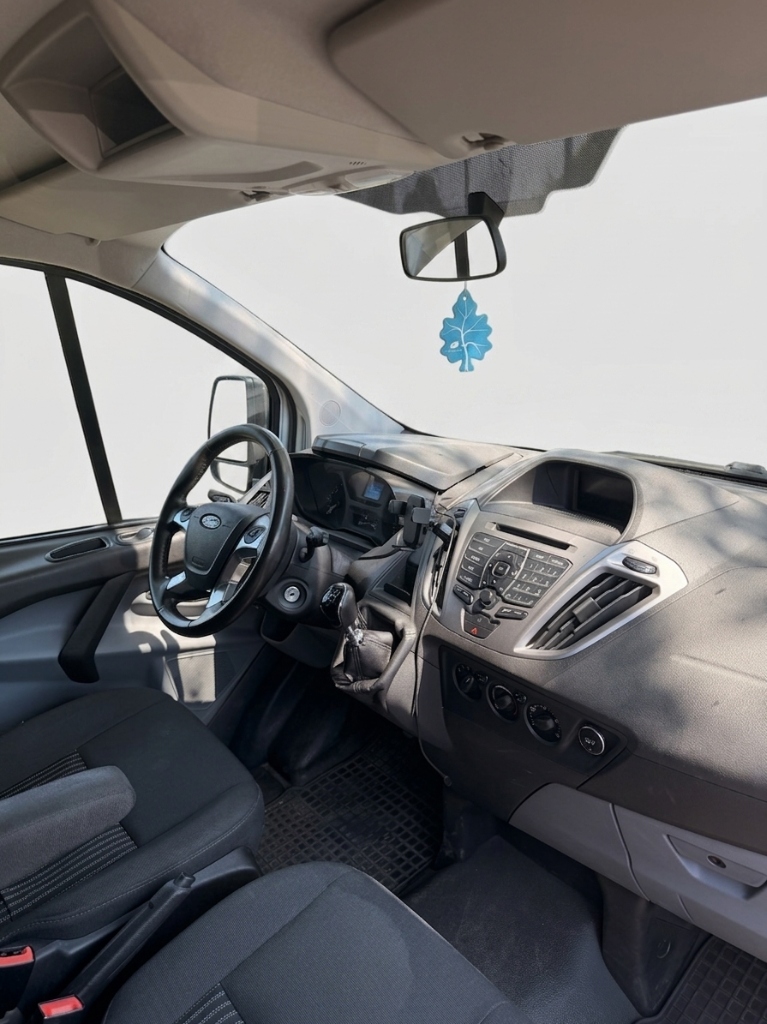 Ford Tourneo Custom Műszerfal AE-CD-378